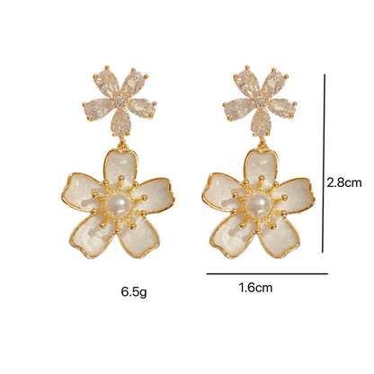 1 Pair Elegant Sweet Korean Style Flower Pearl Plating Flowers Alloy Ear Studs