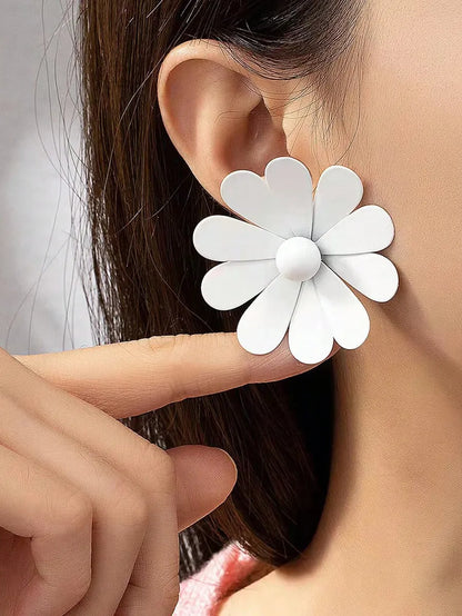 1 Pair Elegant Sweet Plant Flower Patchwork Titanium Steel Iron Ear Studs