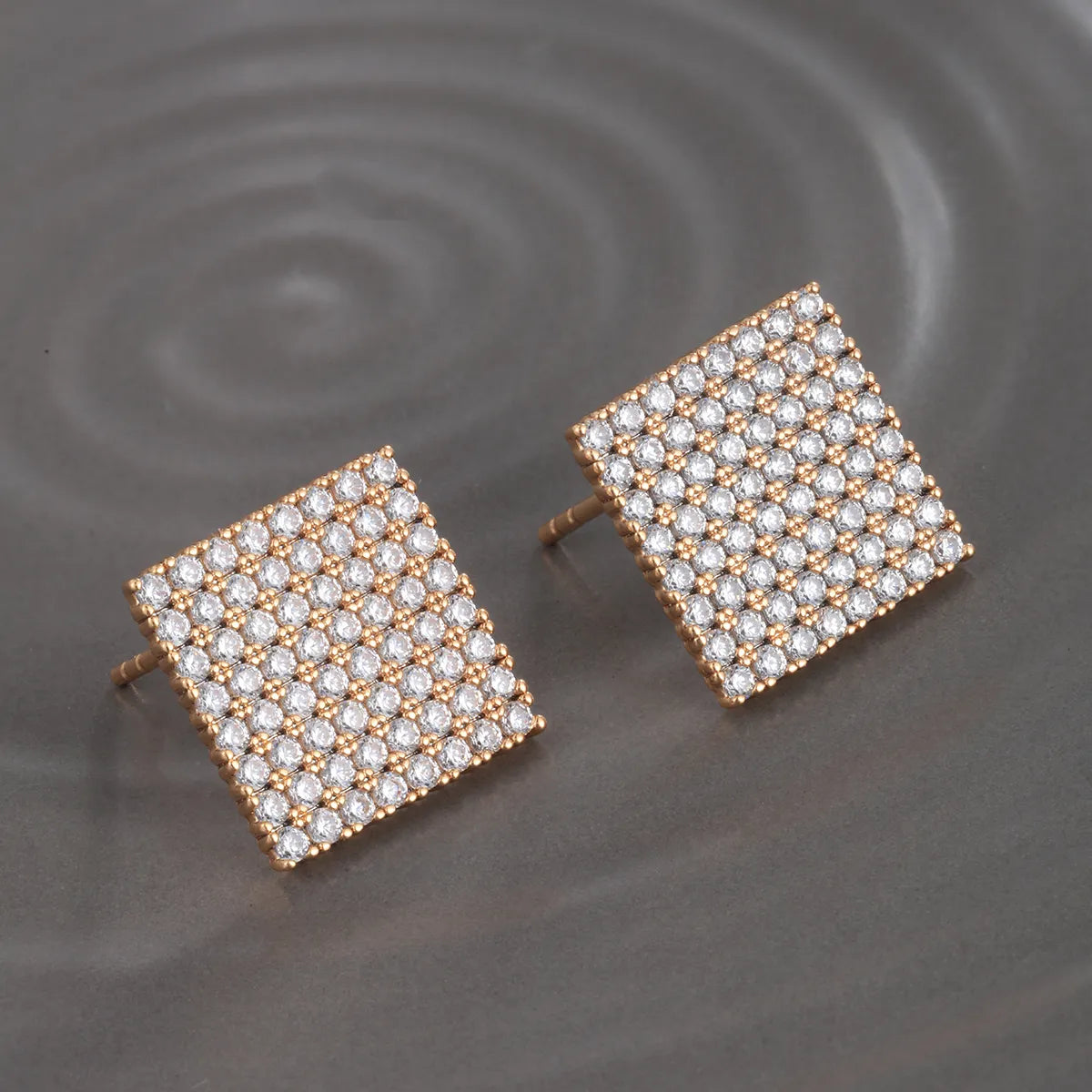 1 Pair Elegant Xuping Sweet Square Flower Plating Inlay Copper Alloy Artificial Gemstones 18k Gold Plated Ear Studs