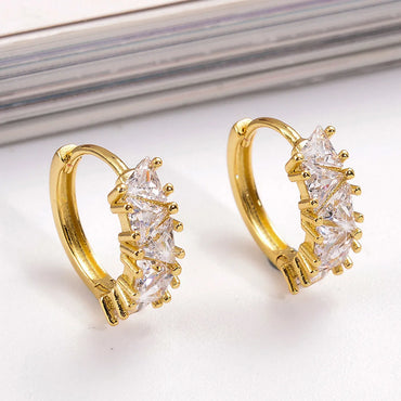 1 Pair Elegant Triangle Heart Shape Plating Inlay Copper Zircon Hoop Earrings