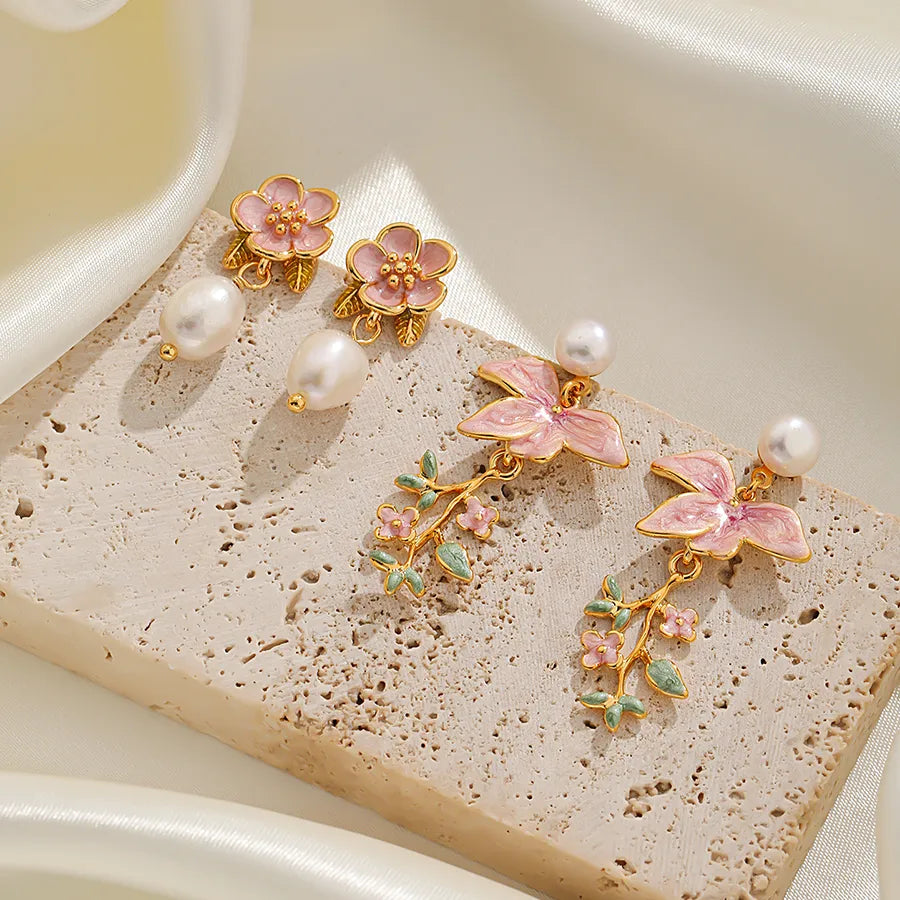 1 Pair Elegant Vacation Flower Plating Inlay Copper Pearl 18K Gold Plated Drop Earrings