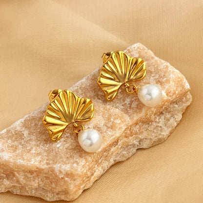 1 Pair Elegant Vacation Flower Polishing 304 Stainless Steel 18K Gold Plated Drop Earrings