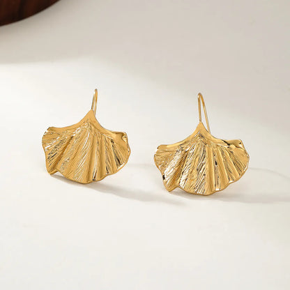 1 Pair Elegant Vacation Sector Ginkgo Leaf Plating Stainless Steel 18k Gold Plated Earrings