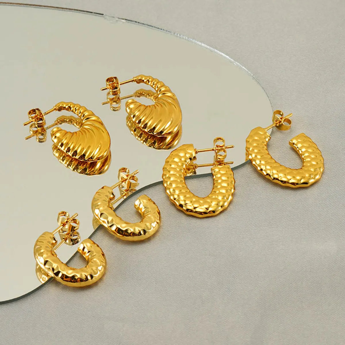 1 Pair Elegant Water Droplets Polishing Gold Plated Stainless Steel 18k Gold Plated Earrings