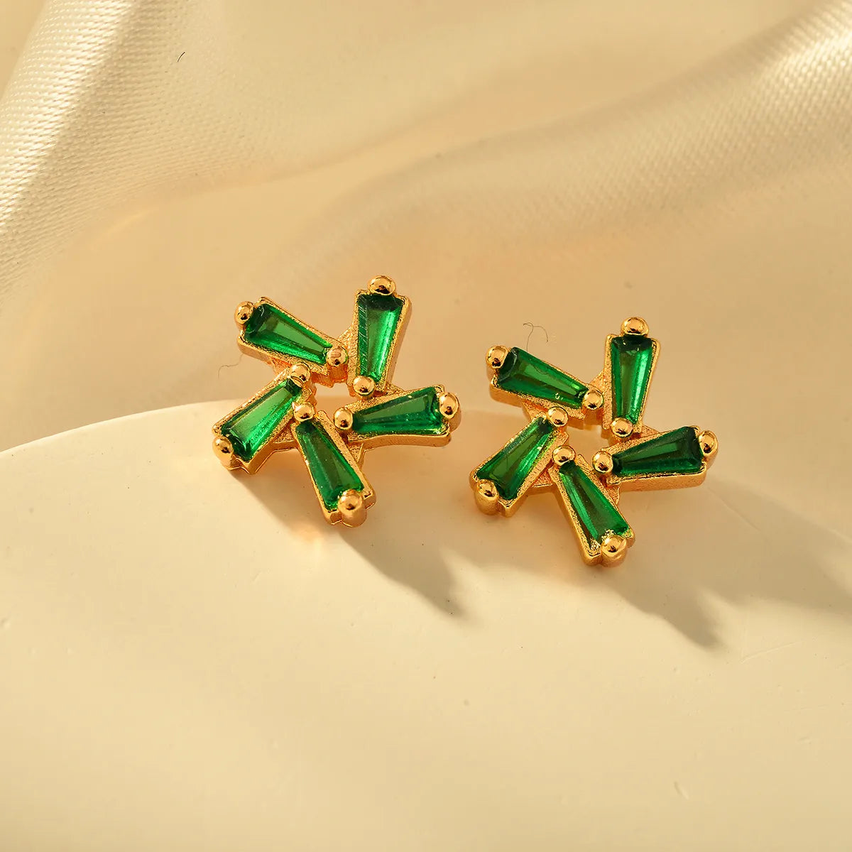 1 Pair Elegant Windmill Alloy Ear Studs