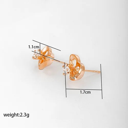 1 Pair Elegant Xuping Simple Style Heart Shape Plating Inlay Copper Alloy Artificial Diamond 18k Gold Plated White Gold Plated Ear Studs