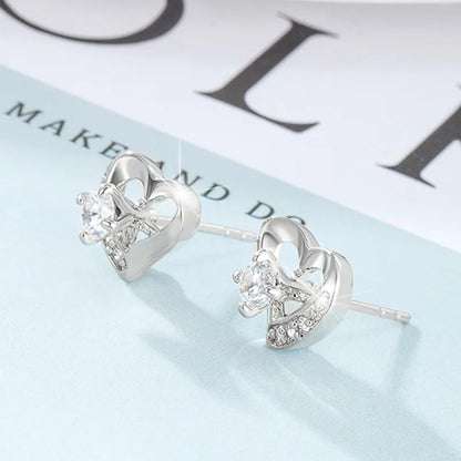 1 Pair Elegant Xuping Simple Style Heart Shape Plating Inlay Copper Alloy Artificial Diamond 18k Gold Plated White Gold Plated Ear Studs