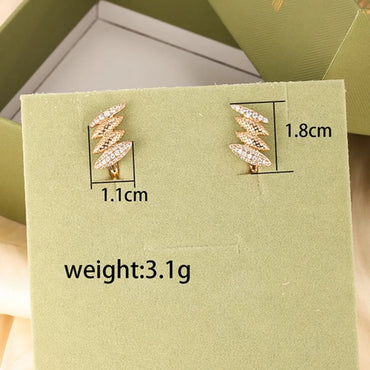 1 Pair Elegant Xuping Solid Color Plating Inlay Copper Alloy Artificial Diamond 18k Gold Plated Ear Studs