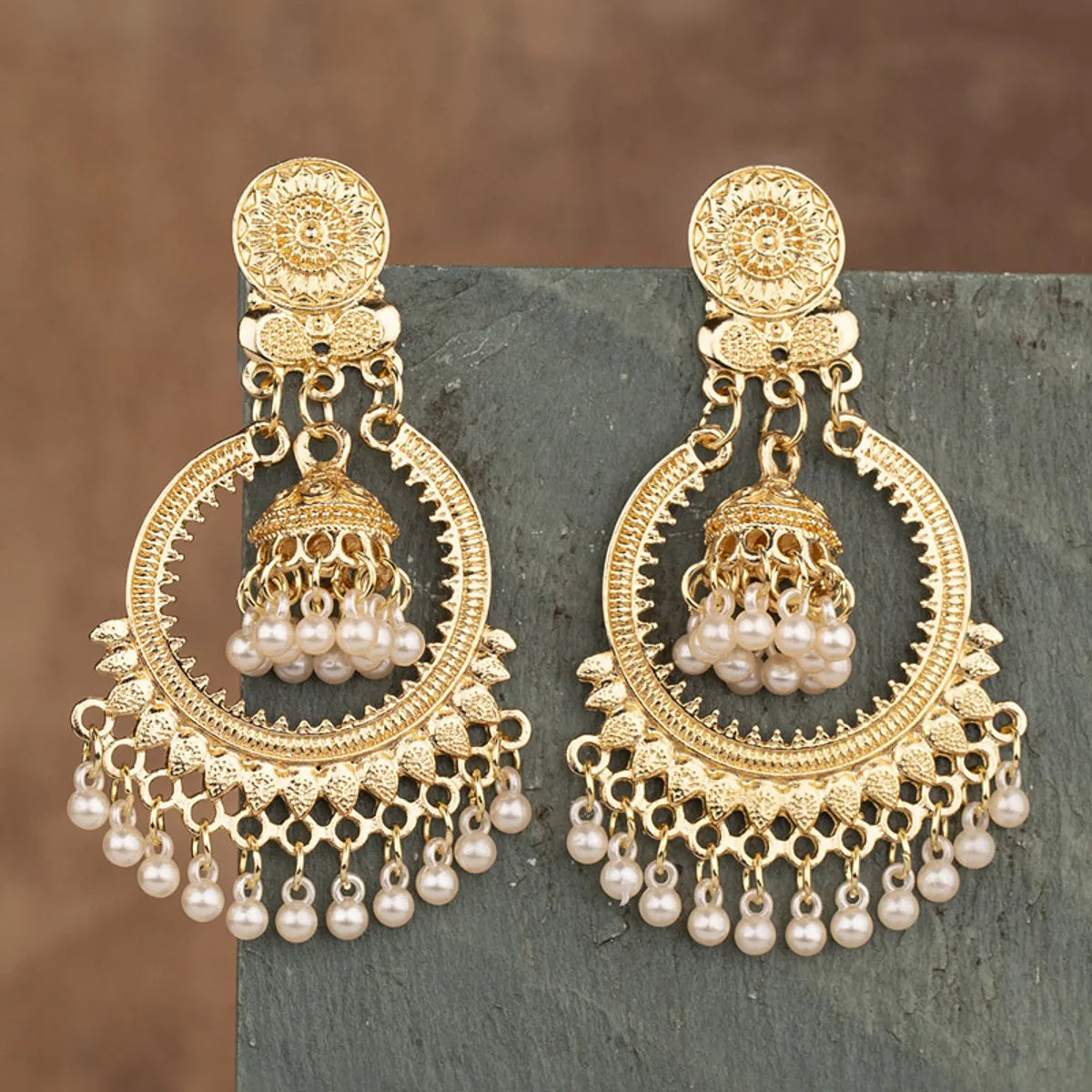 1 Pair Ethnic Style Classic Style Geometric Round Alloy Plastic Drop Earrings