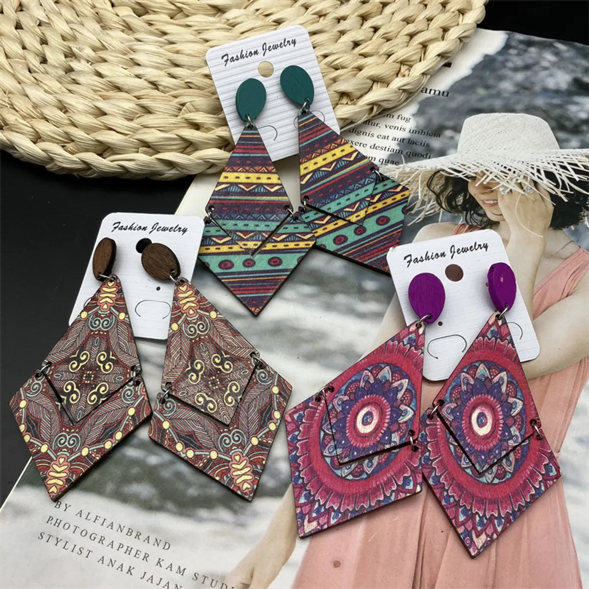 1 Pair Ethnic Style Geometric Wood Women's Drop Earrings