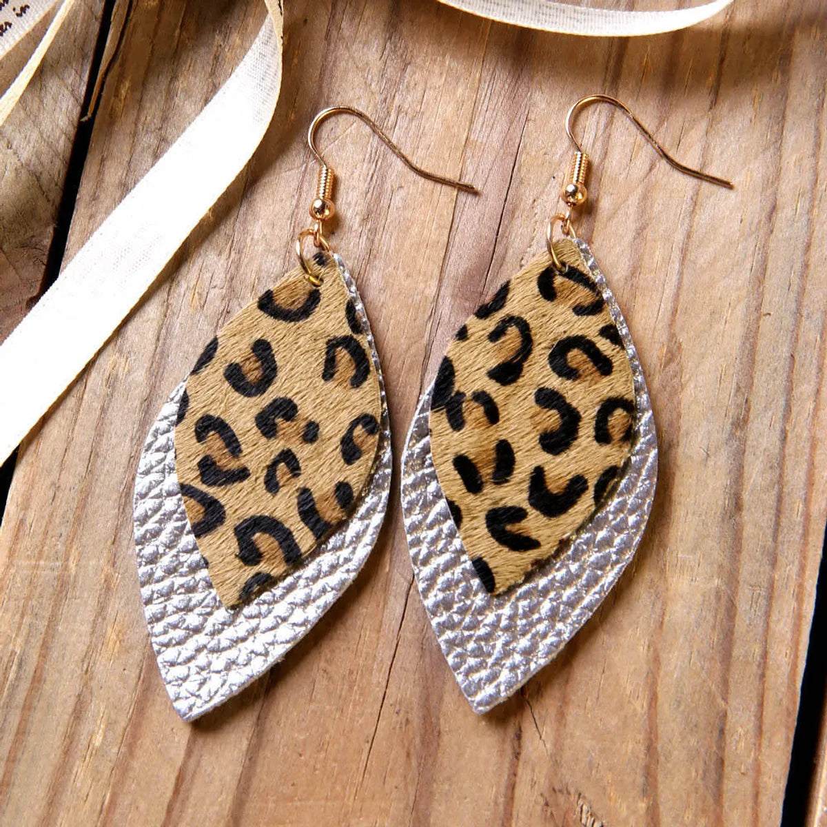 1 Pair Ethnic Style Leopard Pu Leather Drop Earrings