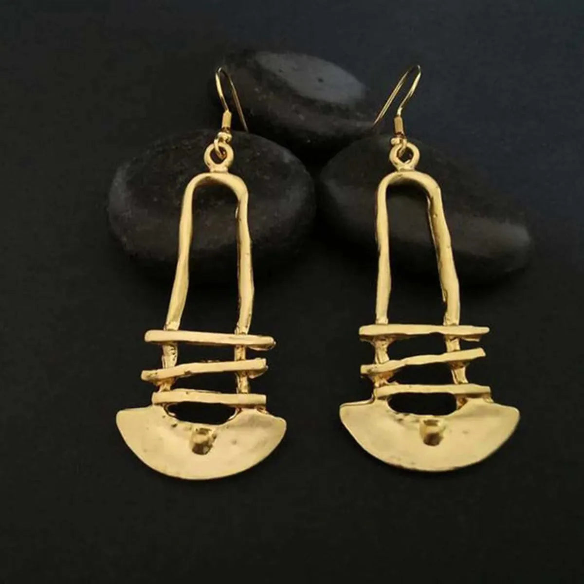 1 Pair Ethnic Style Solid Color Stoving Varnish Alloy Drop Earrings