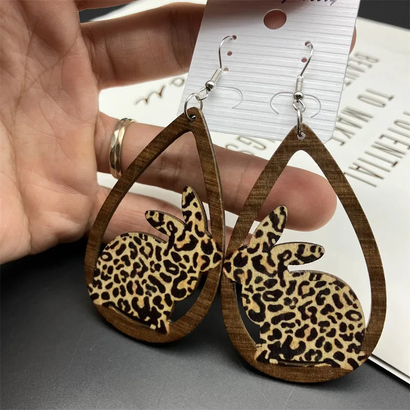 1 Pair Ethnic Style Water Droplets Stoving Varnish Wood Earrings