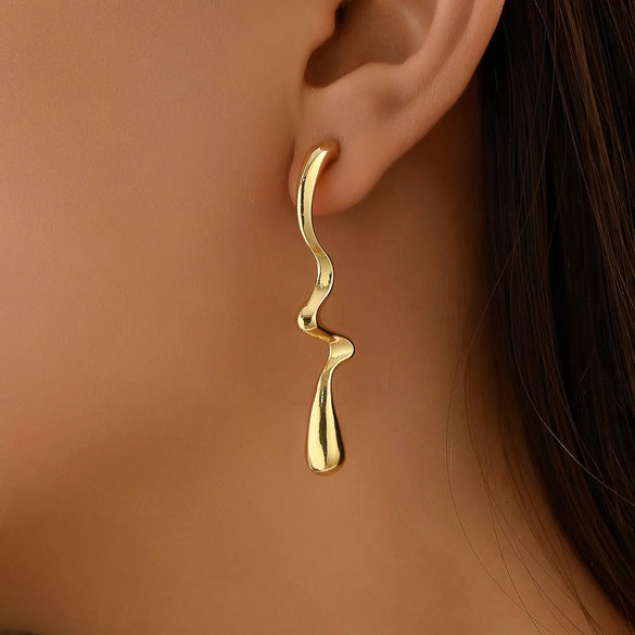 1 Pair Exaggerated Artistic Water Droplets Pearl Flower Alloy Drop Earrings