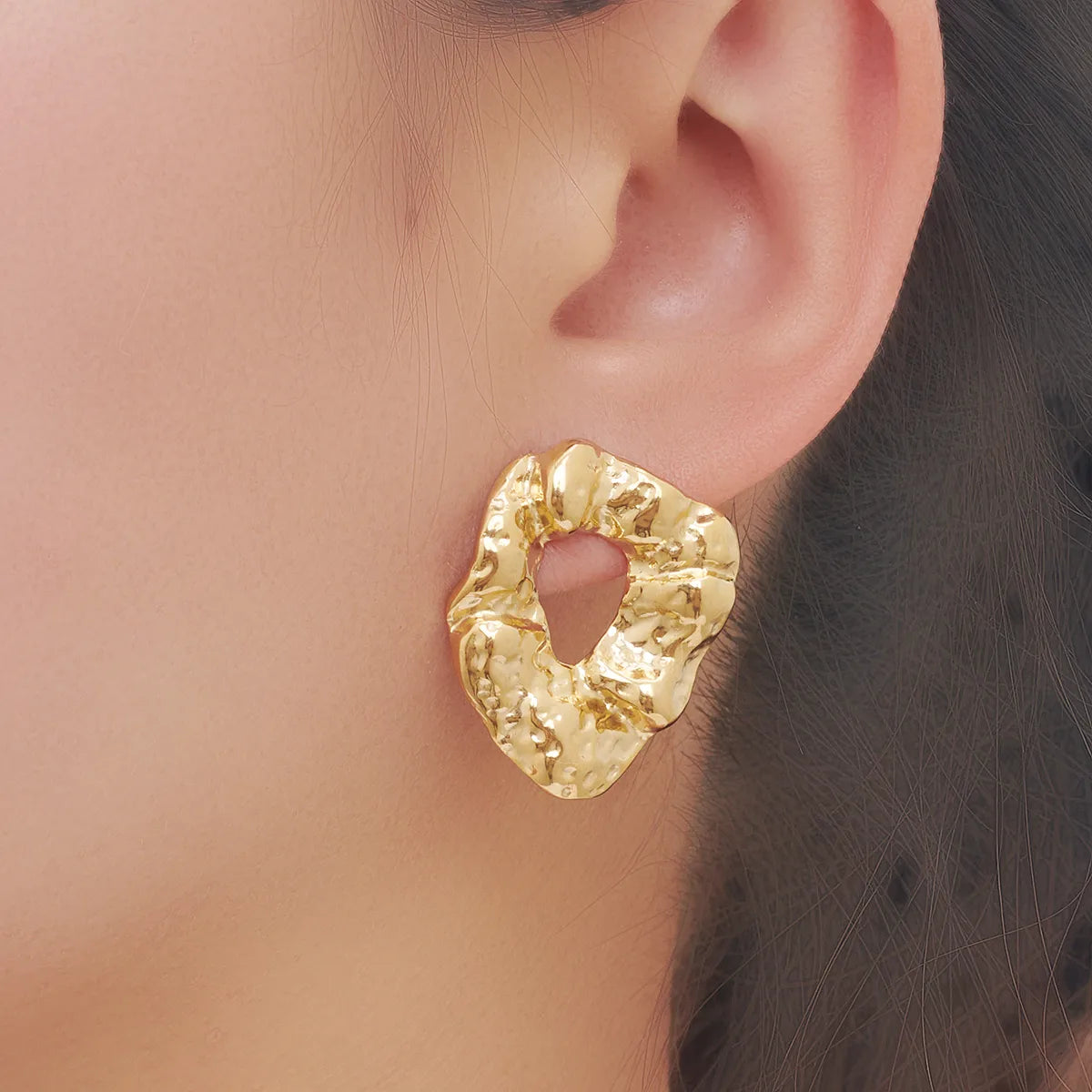 1 Pair Exaggerated Classic Style Irregular Circle Heart Shape Plating 304 Stainless Steel 18K Gold Plated Ear Studs