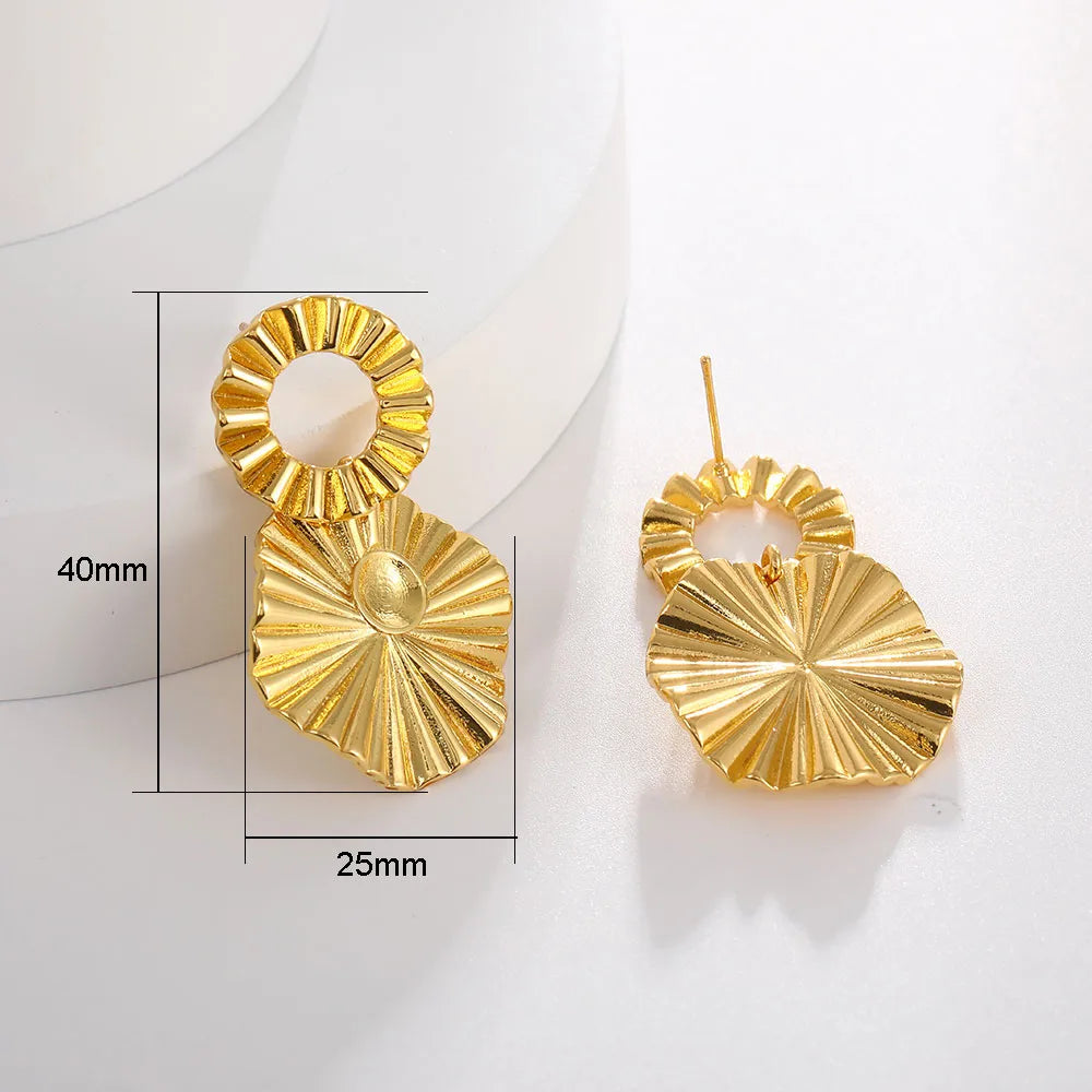 1 Pair Exaggerated French Style Geometric Solid Color Plating Copper 18k Gold Plated White Gold Plated Drop Earrings