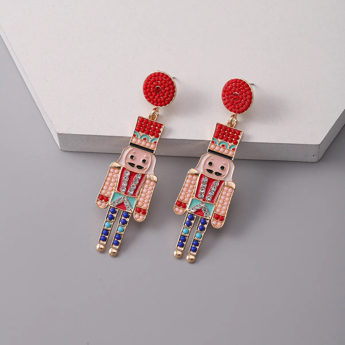 1 Pair Exaggerated Novelty Cartoon Character Plating Alloy Gold Plated Drop Earrings