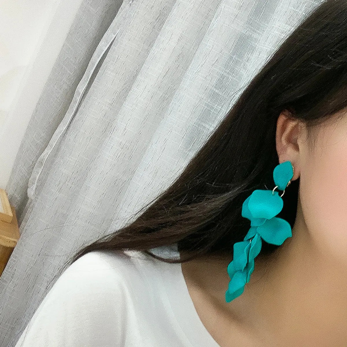 1 Pair Exaggerated Petal Arylic Alloy Women's Drop Earrings