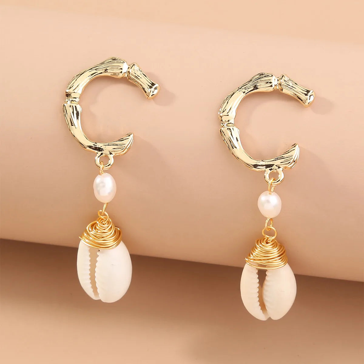 1 Pair Exaggerated Shiny Letter Pearl Alloy Drop Earrings