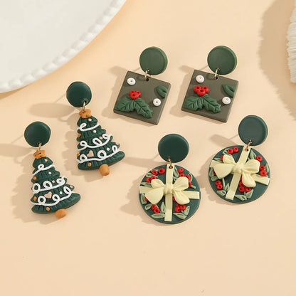 1 Pair Exaggerated Simple Style Classic Style Geometric Christmas Tree Gift Box Asymmetrical Irregular Handmade Soft Clay Drop Earrings