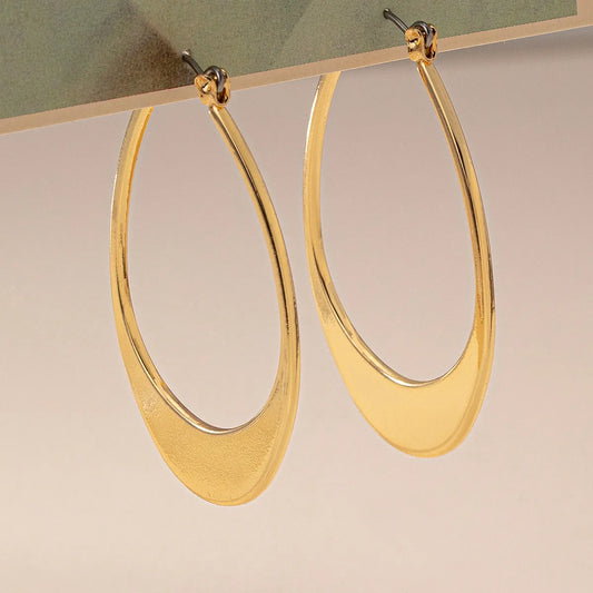 1 Pair Exaggerated Simple Style Commute Solid Color Hollow Out Alloy Earrings