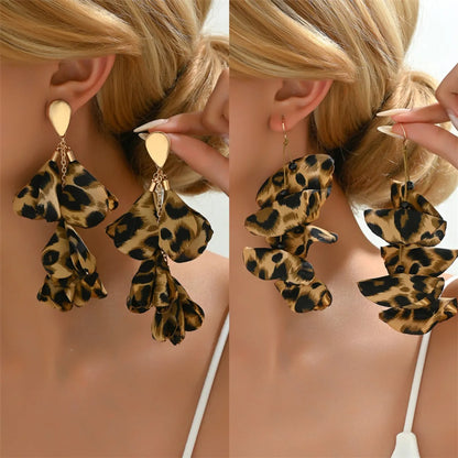 1 Pair Exaggerated Simple Style Leopard Alloy Polyester Drop Earrings