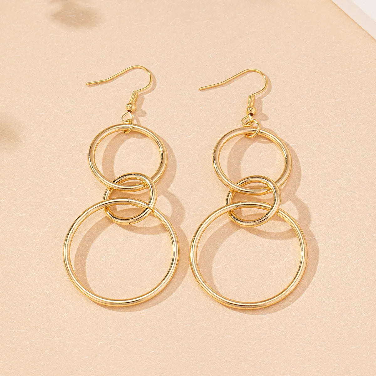 1 Pair Exaggerated Simple Style Round Ferroalloy Drop Earrings