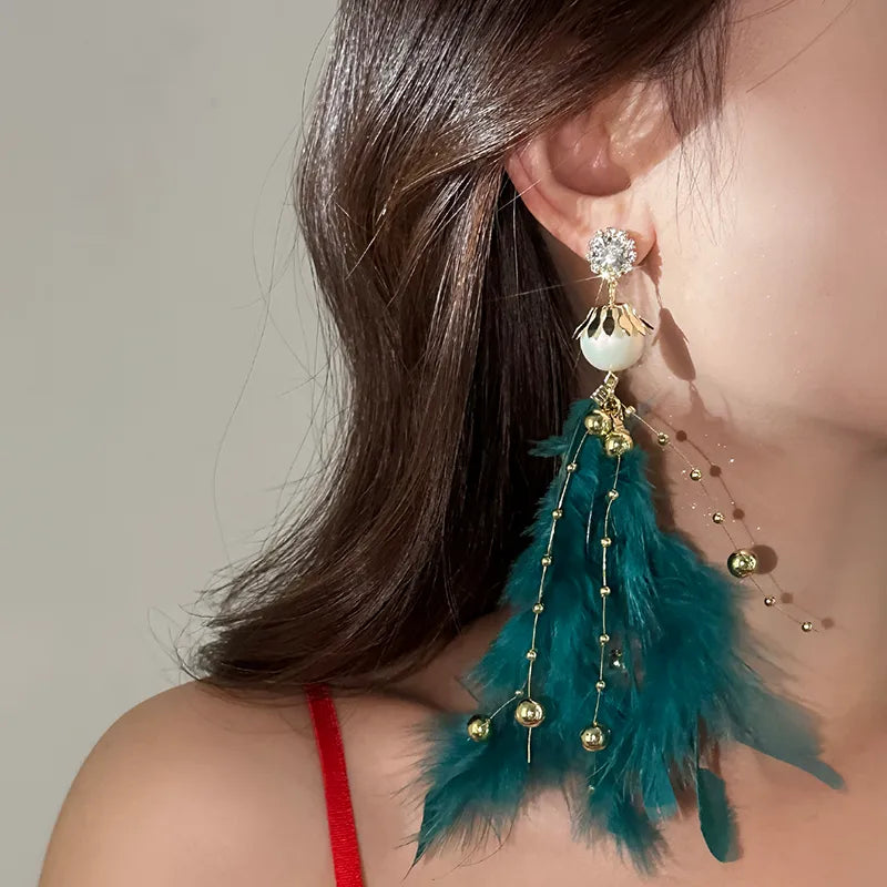 1 Pair Fairy Style Elegant Luxurious Geometric Tassel Plating Inlay Alloy Feather Artificial Rhinestones Artificial Pearls Drop Earrings