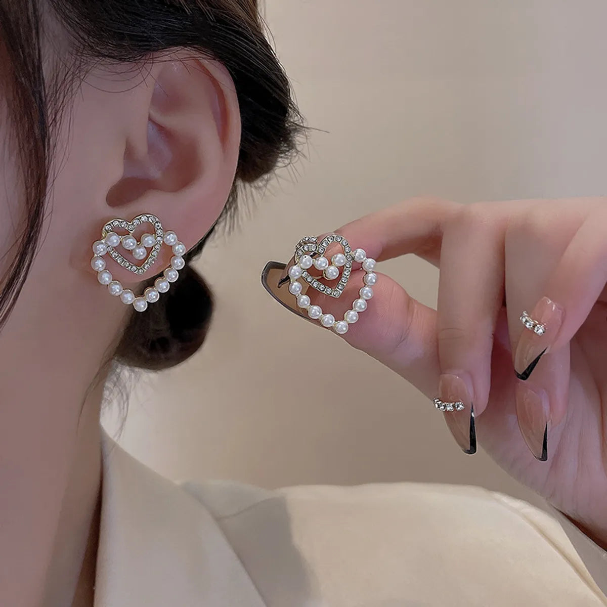 1 Pair Fairy Style Korean Style Heart Shape Inlay Alloy Artificial Pearls Zircon Ear Studs