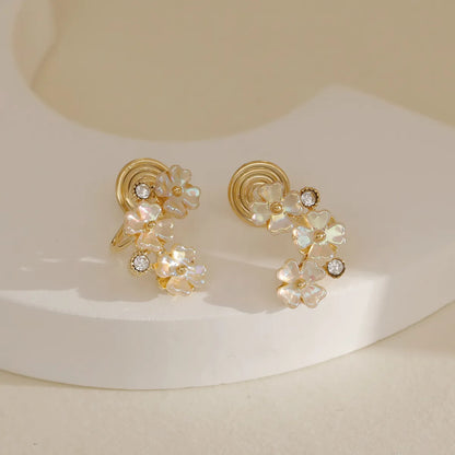 1 Pair Fairy Style Sweet Simple Style Flower Inlay Copper Zircon 18K Gold Plated Ear Cuffs