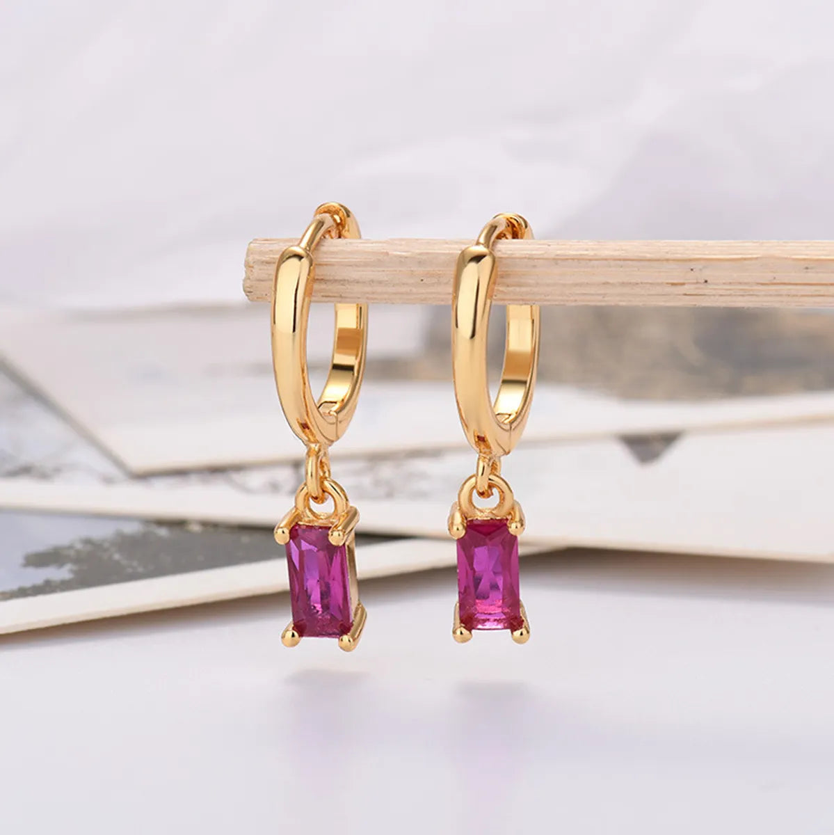 1 Pair Fashion Circle Metal Inlay Zircon Women'S Drop Earrings