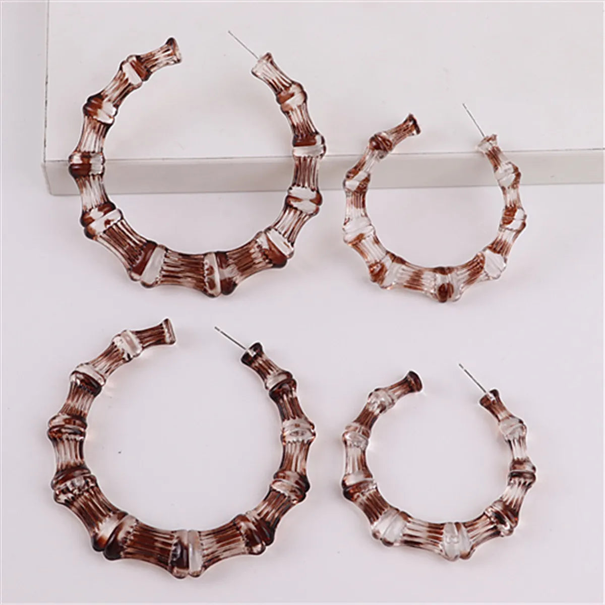 1 Pair Fashion Colorful Transparent Arylic Women's Hoop Earrings