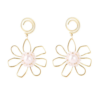 1 Pair Fashion Flower Imitation Pearl Women'S Drop Earrings