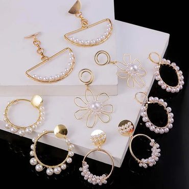 1 Pair Fashion Flower Imitation Pearl Women'S Drop Earrings