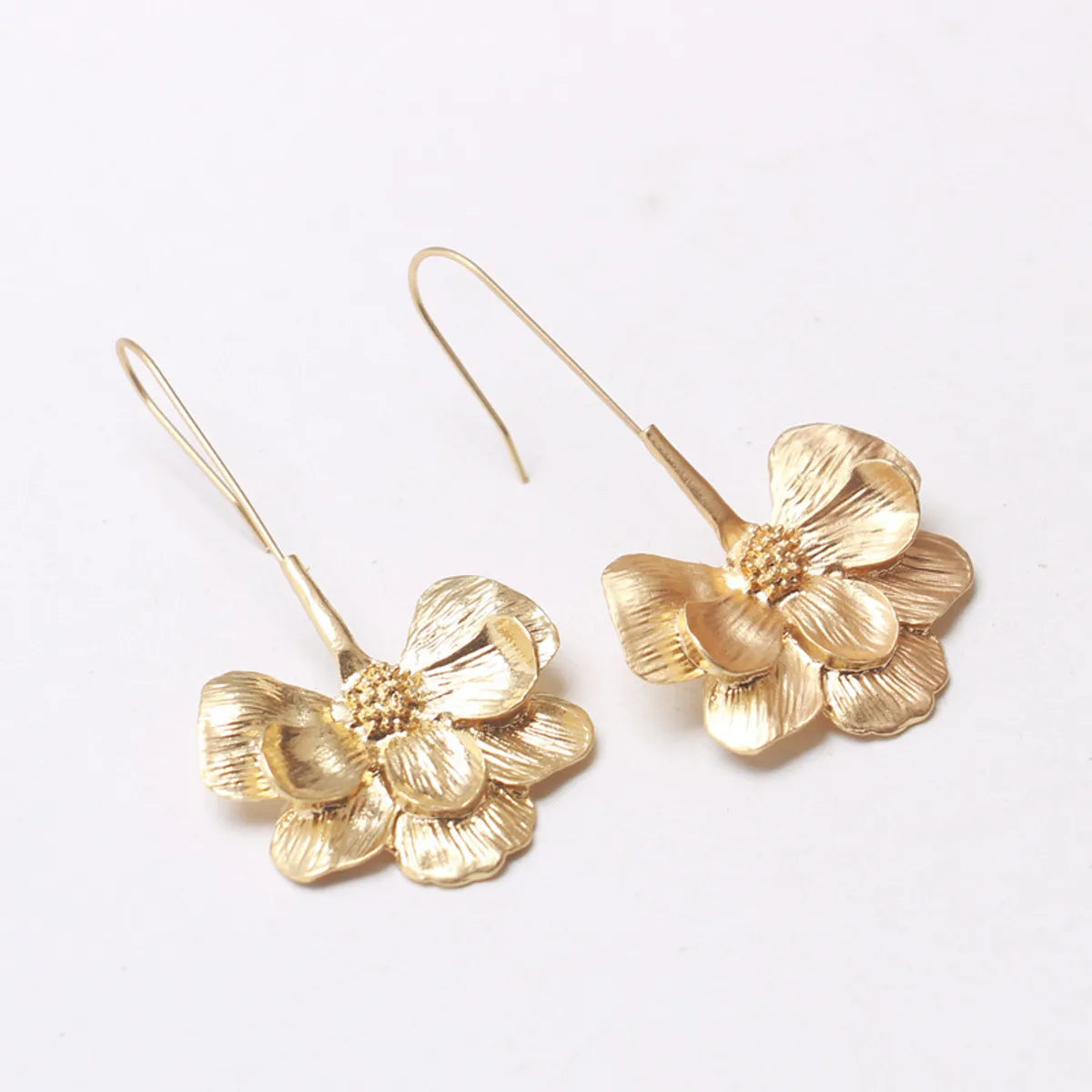 1 Pair Fashion Flower Plating Metal Drop Earrings