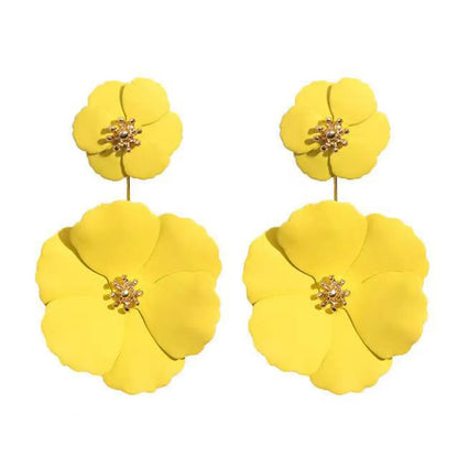 1 Pair Fashion Flower Metal Stoving Varnish Women'S Drop Earrings