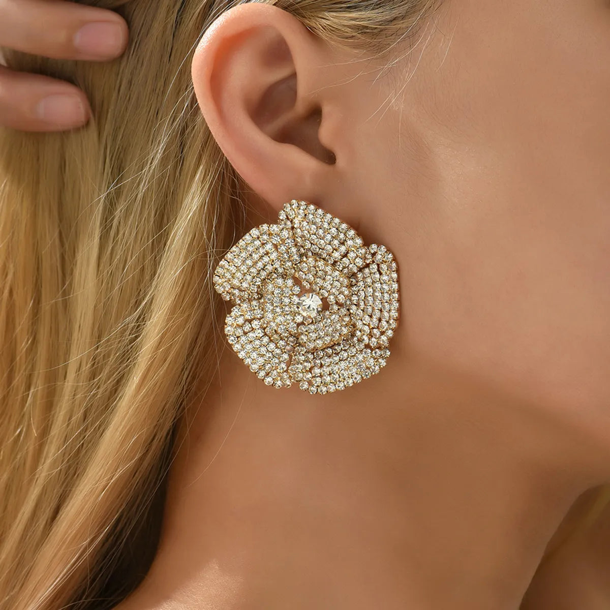 1 Pair Fashion Flower Rhinestone Diamond Women'S Ear Studs