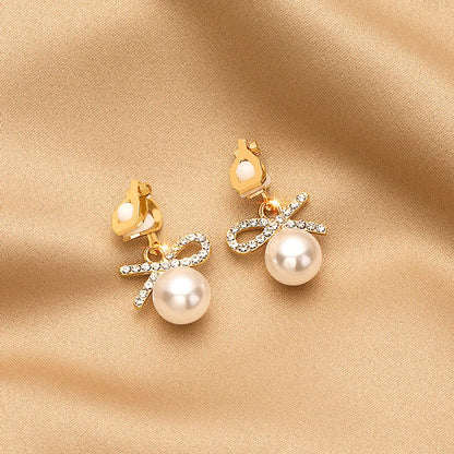 1 Pair Fashion Geometric Alloy Plating Artificial Pearls Rhinestones Women'S Ear Clips