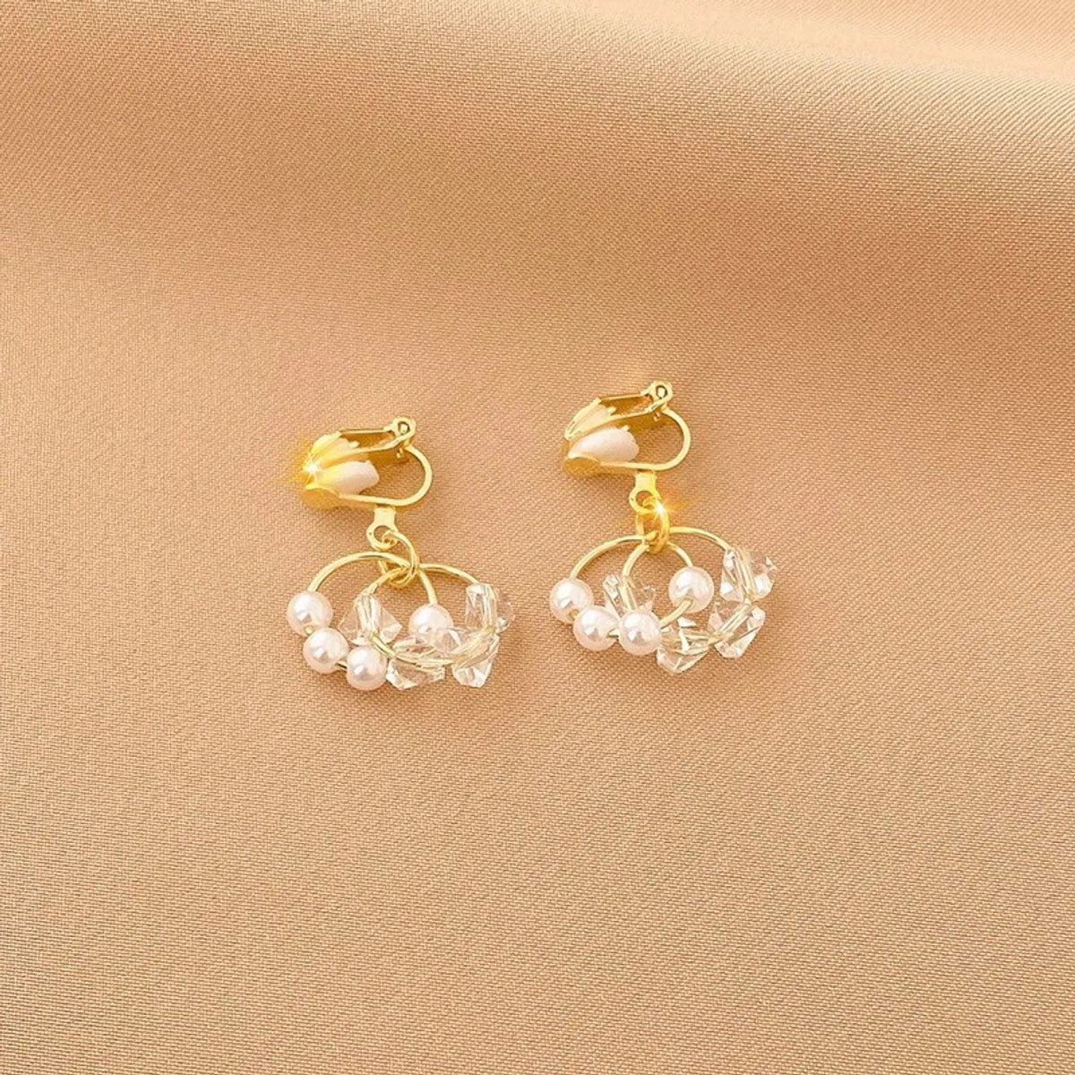 1 Pair Fashion Geometric Alloy Plating Artificial Pearls Rhinestones Women'S Ear Clips