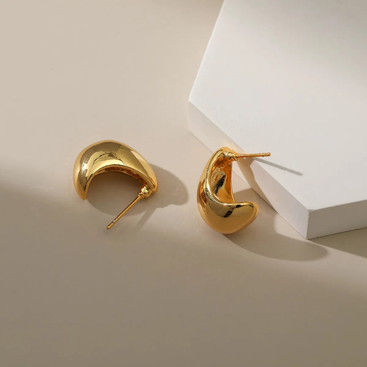 1 Pair Fashion Geometric Copper Plating Ear Studs