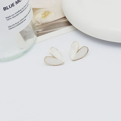 1 Pair Fashion Heart Shape Alloy Women'S Ear Studs