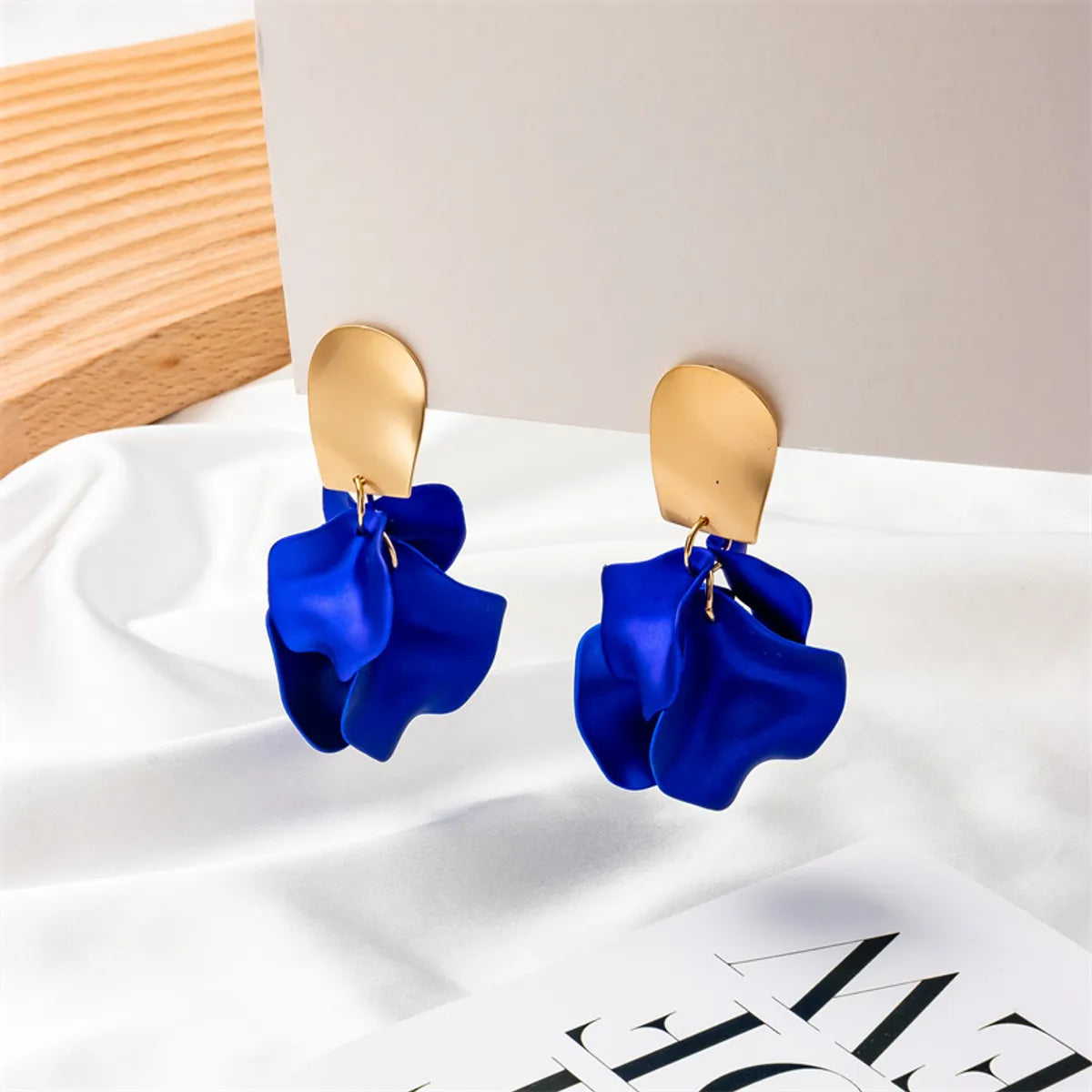 1 Pair Fashion Leaf Plating Alloy Drop Earrings