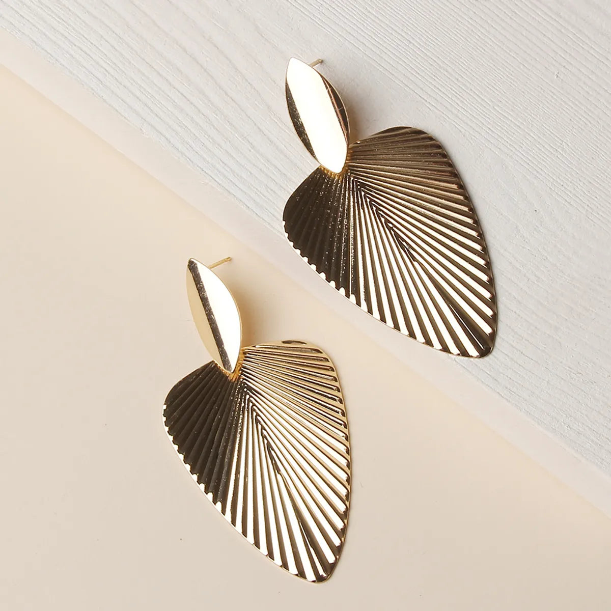 1 Pair Fashion Leaf Alloy Women's Drop Earrings