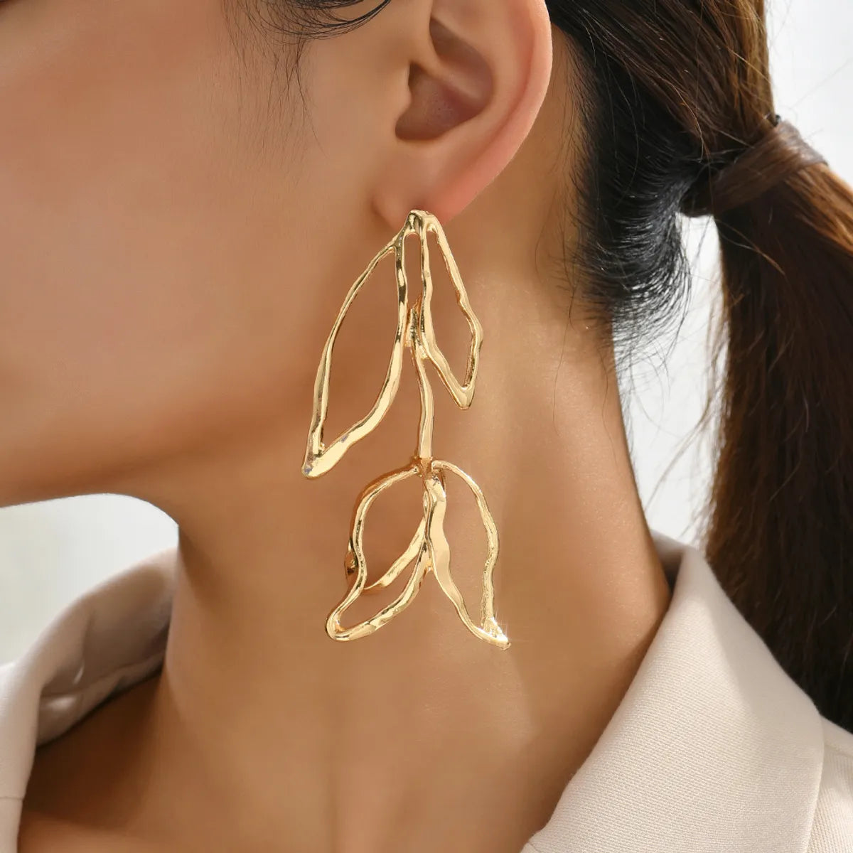 1 Pair Fashion Leaves Metal Plating Gold Plated Women'S Drop Earrings