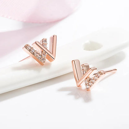 1 Pair Fashion Letter Copper Plating Inlay Zircon Ear Studs