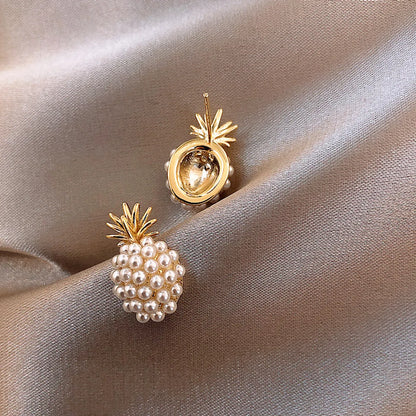 1 Pair Fashion Pineapple Alloy Inlay Artificial Pearls Gold Plated Women'S Ear Studs