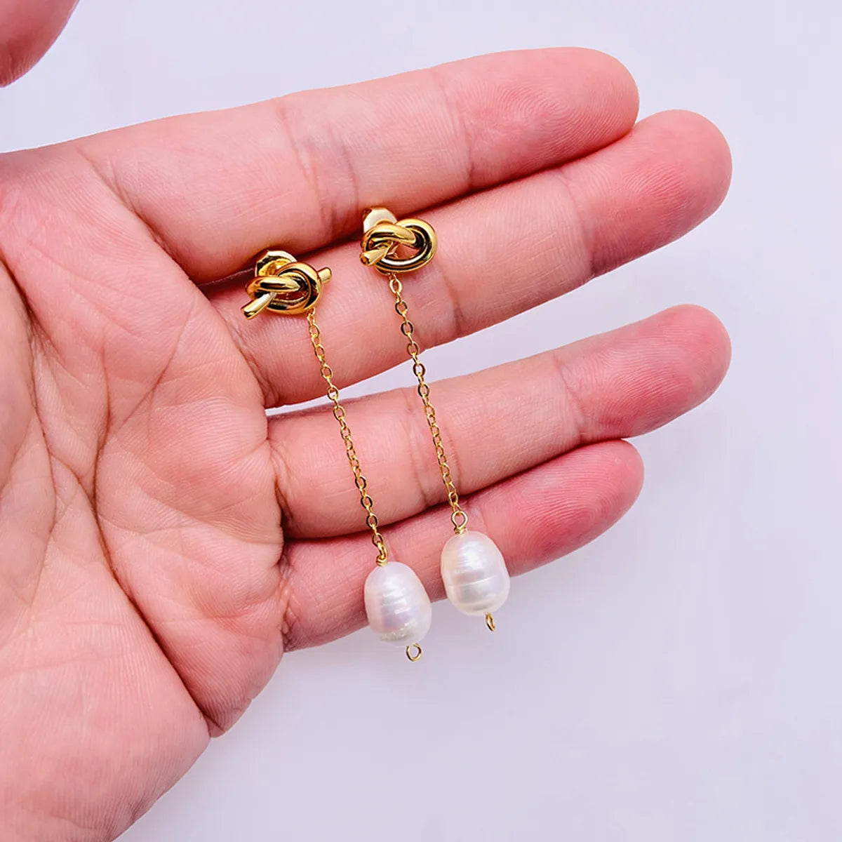 1 Pair Fashion Round Artificial Pearl Copper Plating Drop Earrings