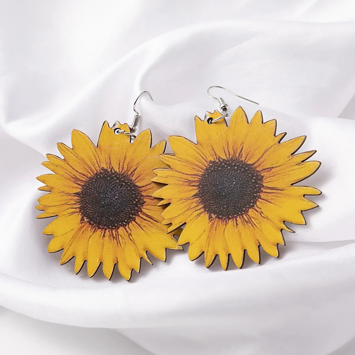 1 Pair Fashion Sunflower Wood Patchwork Women'S Earrings