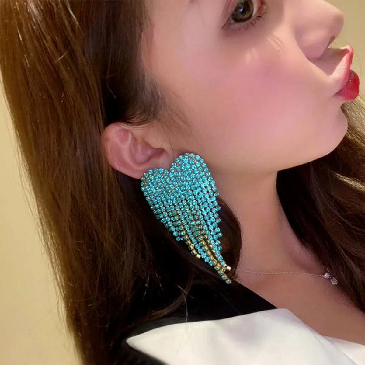 1 Pair Fashion Tassel Heart Shape Metal Inlay Rhinestones Women's Drop Earrings