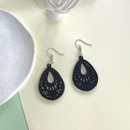 1 Pair Fashion Water Droplets Wood Carving Women'S Drop Earrings